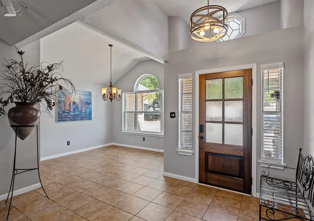 Photo 4 of Single family home for sale at 4096 Outpost Trce, Lago Vista, TX 78645 | MLS# 1974388 | Listing updated on 2026-09-13