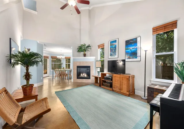 Photo 3 of Single family home for sale at 4413 Barrow Ave, Austin, TX 78751 | MLS# 1486239 | Listing updated on 2026-09-03