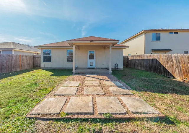 Photo 2 of Single family home for sale at 12412 Jamie Dr, Manor, TX 78653 | MLS# 1514206 | Listing updated on 2026-09-05