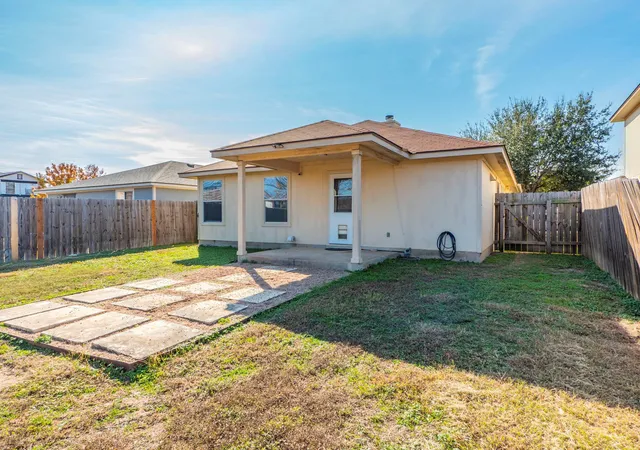 Photo 3 of Single family home for sale at 12412 Jamie Dr, Manor, TX 78653 | MLS# 1514206 | Listing updated on 2026-09-05