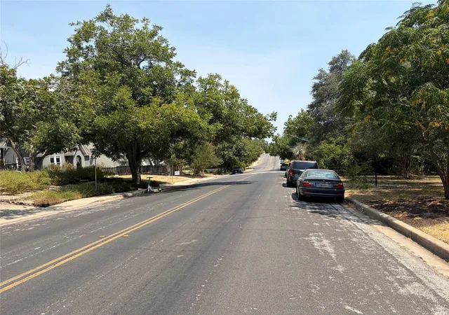 Photo 1 of Land for sale at 2008 Travis Heights Blvd, Austin, TX 78704 | MLS# 7101511 | Listing updated on 2026-08-27
