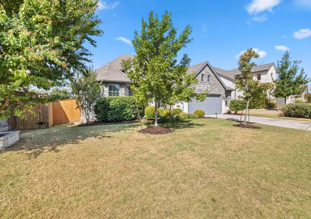 Photo 2 of Single family home for sale at 2332 Airport Dr, Leander, TX 78641 | MLS# 6008388 | Listing updated on 2026-09-06