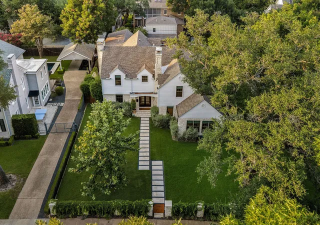 Photo 40 of Sale Pending at 1500 Wooldridge Dr, Austin, TX 78703 | MLS# 3470971 | Listing updated on 2026-10-08