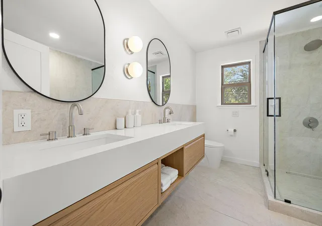 Photo 3 of Single family home for sale at 4014 Greystone Dr, Austin, TX 78731 | MLS# 7052066 | Listing updated on 2026-09-22