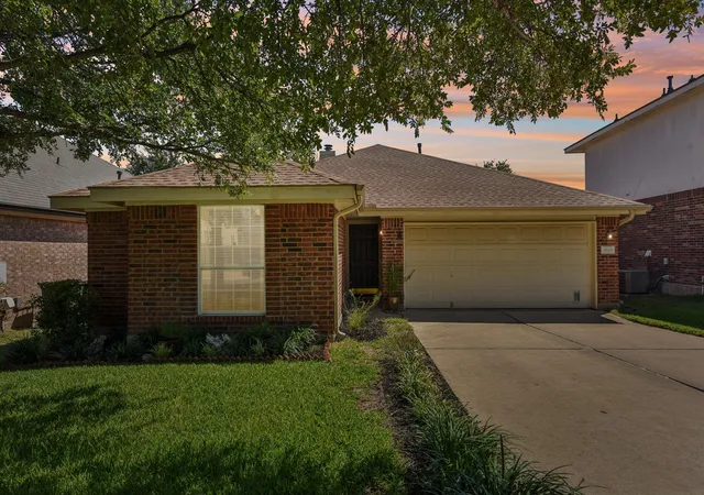 Photo 2 of Single family home for sale at 8105 Hawick Dr, Round Rock, TX 78681 | MLS# 7841887 | Listing updated on 2026-10-03