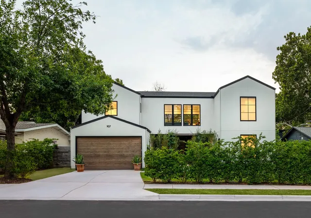 Photo 2 of Single family home for sale at 907 Karen, Austin, TX 78757 | MLS# 7302847 | Listing updated on 2026-10-10