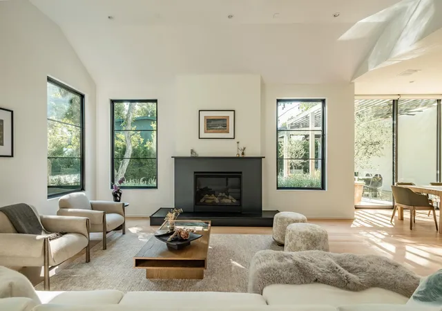 Photo 3 of Single family home for sale at 907 Karen, Austin, TX 78757 | MLS# 7302847 | Listing updated on 2026-10-10