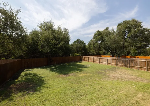 Photo 4 of Single family home for sale at 3233 Winding River Trl, Round Rock, TX 78681 | MLS# 1452358 | Listing updated on 2026-10-07