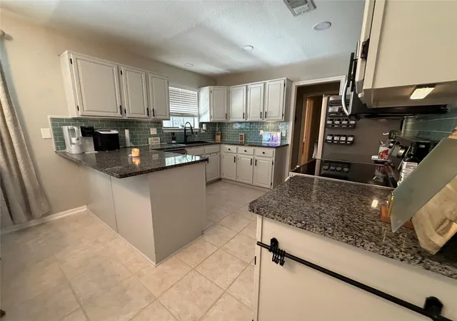 33rd image of 3020 Oakwood Dr, Harker Heights, TX 76548 | MLS# 4735396