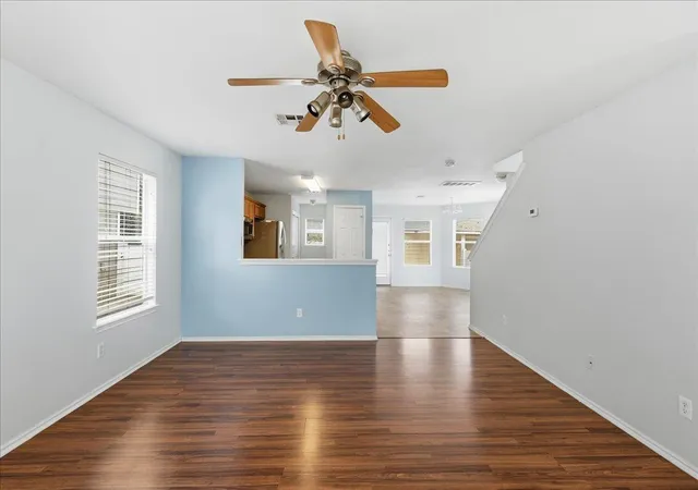 Listing Photo 5 - Condo for sale in building located at 17909 Kenai Fjords Dr, Pflugerville, TX 78660 - Unit #1
