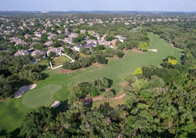 Photo 2 of Single family home for sale at 11508 Via Grande Dr, Austin, TX 78739 | MLS# 2241243 | Listing updated on 2026-10-02
