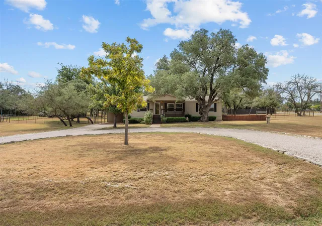 Photo 2 of Manufactured home for sale at 101 Creedmore Dr, Liberty Hill, TX 78642 | MLS# 1200291 | Listing updated on 2026-09-18