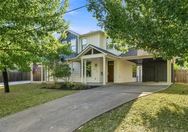 Photo 2 of Single family home for sale at 5613 Roosevelt Ave #B, Austin, TX 78756 | MLS# 1026026 | Listing updated on 2026-09-05