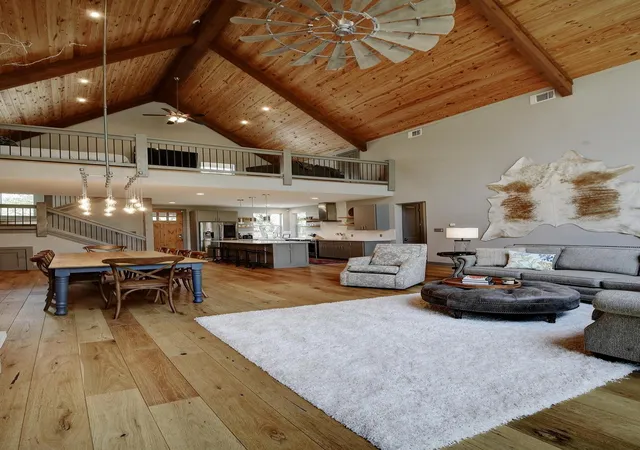 Photo 2 of Single family home for sale at 134 Narrows Rd, Blanco, TX 78606 | MLS# 7195678 | Listing updated on 2026-10-02