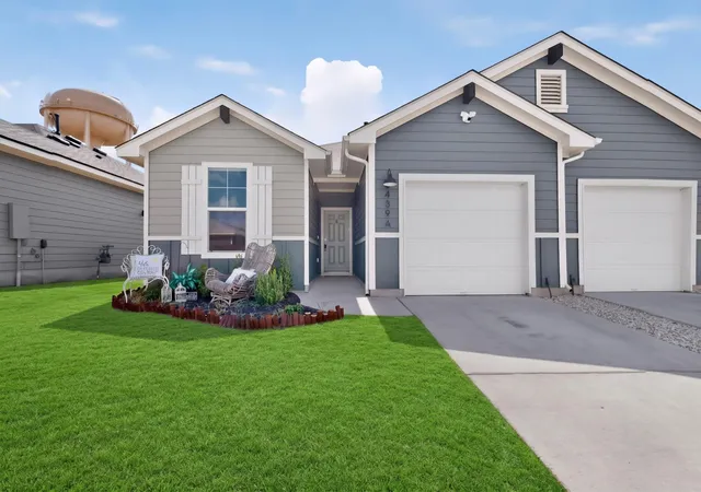 Photo 2 of Single family home for sale at 439 Arnold Loop #A, Kyle, TX 78640 | MLS# 9504130 | Listing updated on 2026-09-28