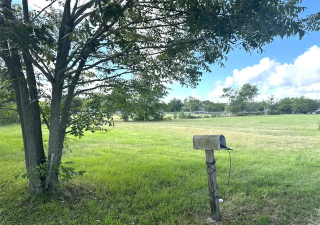 Photo 1 of Land for sale at 1112 Old Nails Creek Rd, Giddings, TX 78942 | MLS# 8121826 | Listing updated on 2026-08-26
