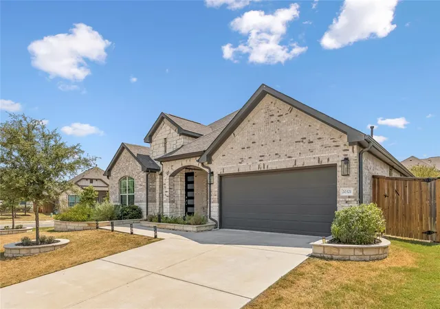 Photo 3 of Single family home for sale at 20321 Clare Island Bnd, Pflugerville, TX 78660 | MLS# 6806576 | Listing updated on 2026-10-02
