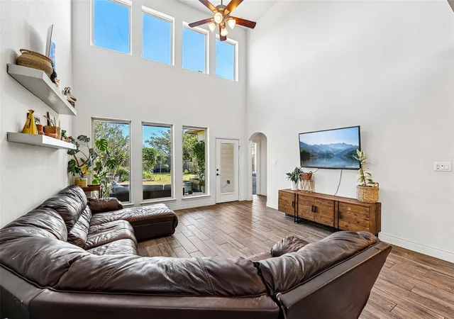 Photo 3 of Single family home for sale at 317 Lacey Oak Loop, San Marcos, TX 78666 | MLS# 7266812 | Listing updated on 2026-10-23