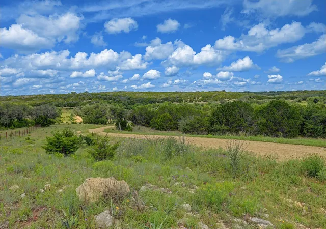 Photo 4 of House for sale at 19131 Wolfridge 273 Ranch Rd, Killeen, TX 76549 | MLS# 2097403 | Listing updated on 2026-08-26