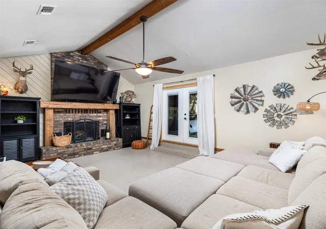 Photo 4 of Single family home for sale at 115 Wuensche, Thorndale, TX 76577 | MLS# 8350779 | Listing updated on 2026-09-23