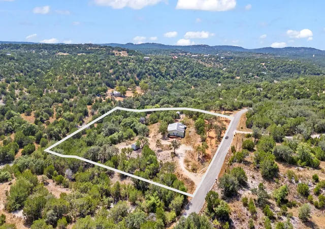 Photo 2 of Manufactured home for sale at 601 Lost Valley Rd, Dripping Springs, TX 78620 | MLS# 1408681 | Listing updated on 2026-09-01