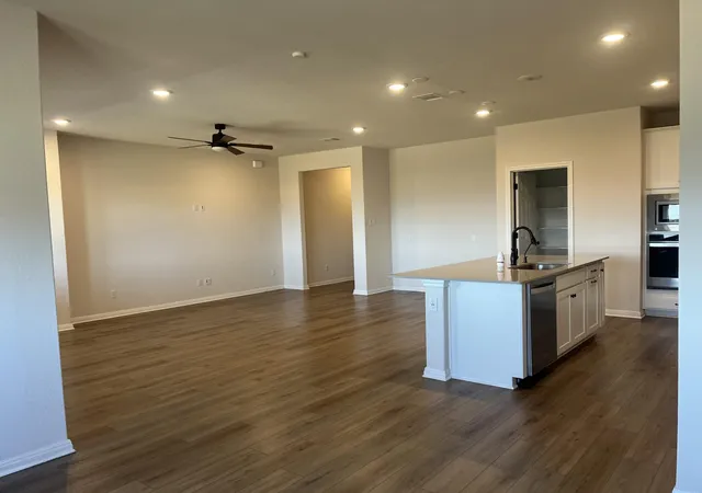 Photo 3 of Single family home for sale at 3008 Ottaviano Wy, Hutto, TX 78634 | MLS# 4251016 | Listing updated on 2026-10-09