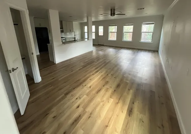 Photo 4 of Single family home for sale at 6901 Crestone Rd, Austin, TX 78744 | MLS# 9574633 | Listing updated on 2026-08-27