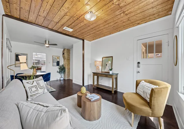 Photo 3 of Single family home for sale at 2702 E 22nd St, Austin, TX 78722 | MLS# 7750257 | Listing updated on 2026-10-03