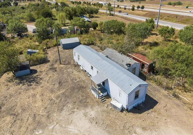 Photo 2 of Manufactured home for sale at 3731 Homannville Trl, Lockhart, TX 78644 | MLS# 8316363 | Listing updated on 2026-10-08