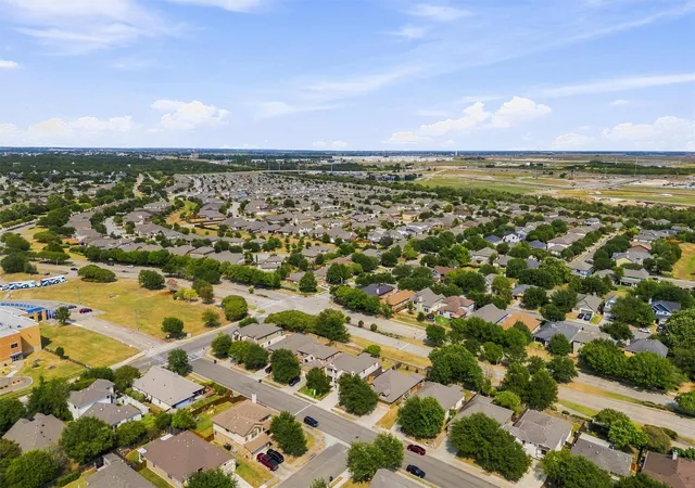 Photo 40 of Single family home for sale at 706 Irvin Dr, San Marcos, TX 78666 | MLS# 2145179 | Listing updated on 2026-10-27