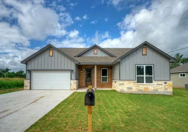 1st image of 139 Waimanalo Dr, Bastrop, TX 78602 | MLS# 5280364
