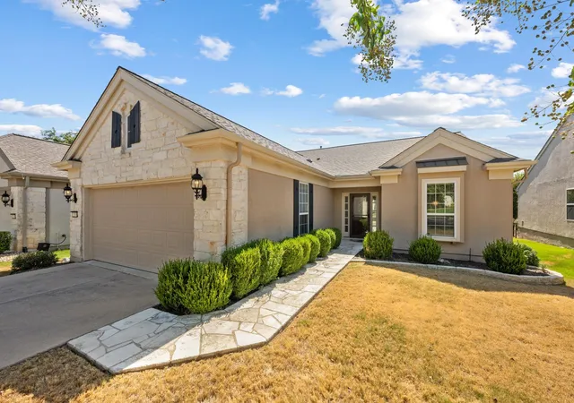 Photo 2 of Single family home for sale at 213 Fieldstone Dr, Georgetown, TX 78633 | MLS# 5300549 | Listing updated on 2026-08-29