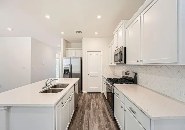 5th image of 200 Weaver, Bastrop, TX 78602 | MLS# 5429149