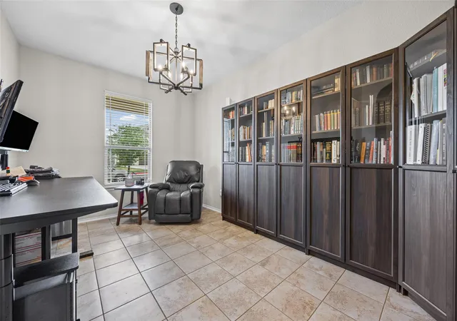 Photo 4 of Single family home for sale at 330 Linden St, Bastrop, TX 78602 | MLS# 7189101 | Listing updated on 2026-09-05