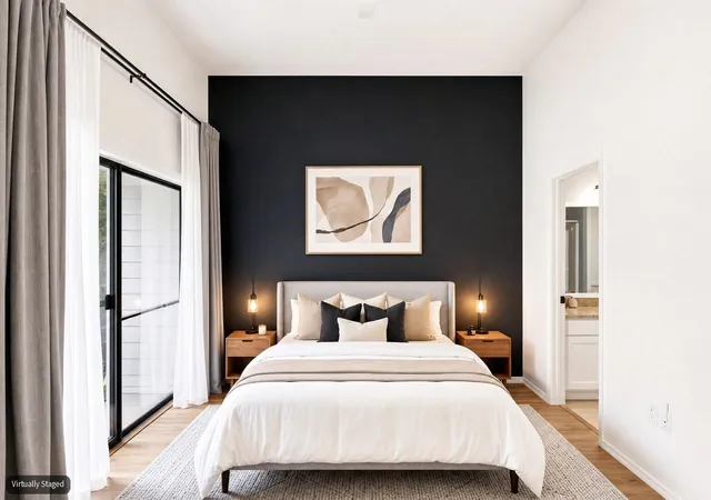 Listing Photo 4 - Condo for sale in building located at 2215 Post Rd, Austin, TX 78704 - Unit #1039