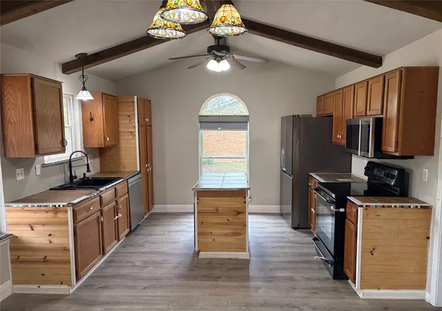 Photo 1 of Single family home for sale at 203 S Mt Rushmore Dr, Cedar Park, TX 78613 | MLS# 5264586 | Listing updated on 2026-10-10