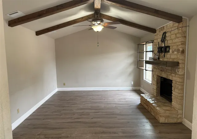 Photo 2 of Single family home for sale at 203 S Mt Rushmore Dr, Cedar Park, TX 78613 | MLS# 5264586 | Listing updated on 2026-10-10