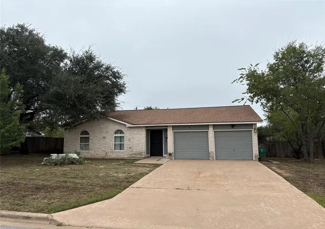 Photo 3 of Single family home for sale at 203 S Mt Rushmore Dr, Cedar Park, TX 78613 | MLS# 5264586 | Listing updated on 2026-10-10