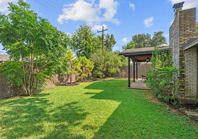 Photo 30 of Single family home for sale at 8612 Stillwood Ln, Austin, TX 78757 | MLS# 7204946 | Listing updated on 2026-09-08