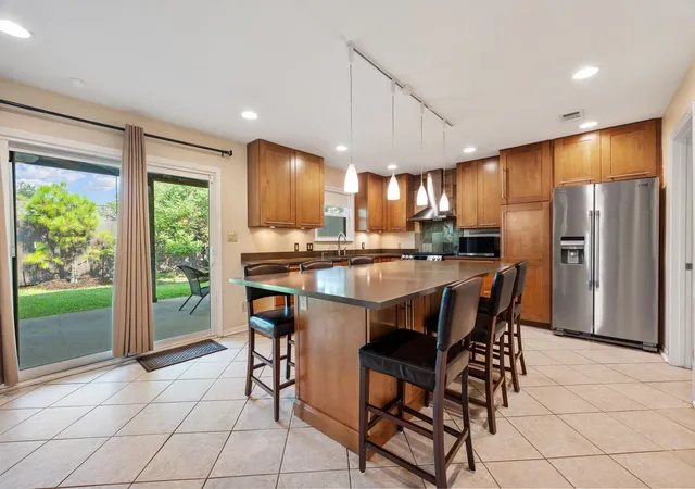 Photo 2 of Single family home for sale at 8612 Stillwood Ln, Austin, TX 78757 | MLS# 7204946 | Listing updated on 2026-09-08