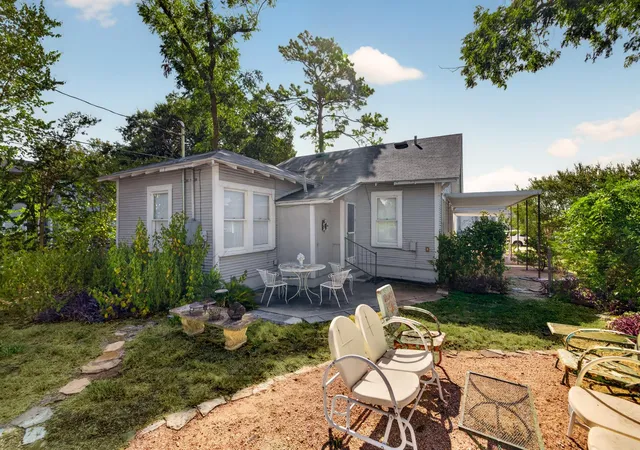 Photo 3 of Single family home for sale at 4110 Marathon Blvd, Austin, TX 78756 | MLS# 1792447 | Listing updated on 2026-09-02