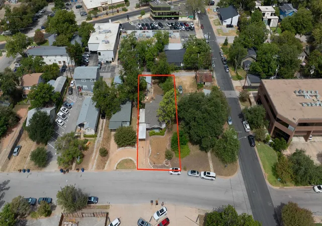 Photo 2 of Single family home for sale at 4110 Marathon Blvd, Austin, TX 78756 | MLS# 1792447 | Listing updated on 2026-09-02