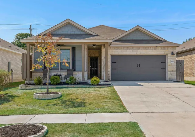 Photo 2 of Single family home for sale at 1705 T H Johnson Dr, Taylor, TX 76574 | MLS# 2336627 | Listing updated on 2026-10-04