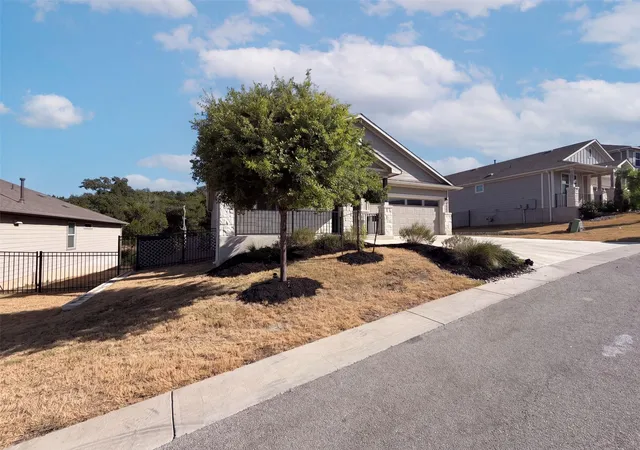 Photo 2 of Single family home for sale at 204 Florenz Ln, Georgetown, TX 78628 | MLS# 7382182 | Listing updated on 2026-09-14