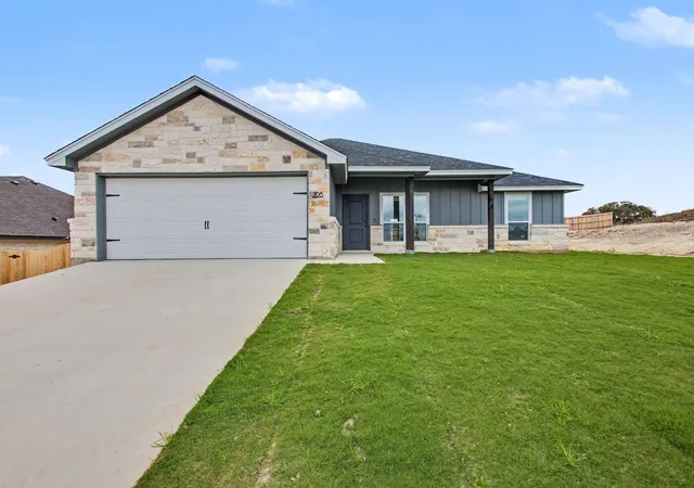 Photo 1 of Single family home for sale at 206 Water Well Rd, Burnet, TX 78611 | MLS# 2663130 | Listing updated on 2026-08-29