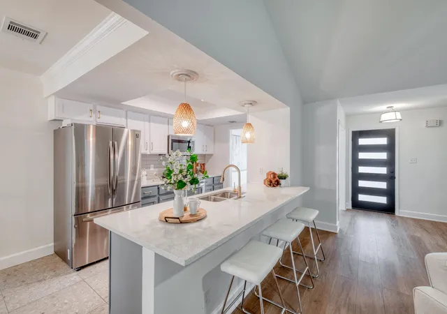 Photo 3 of Single family home for sale at 3213 Western Dr, Austin, TX 78745 | MLS# 3505103 | Listing updated on 2026-09-05