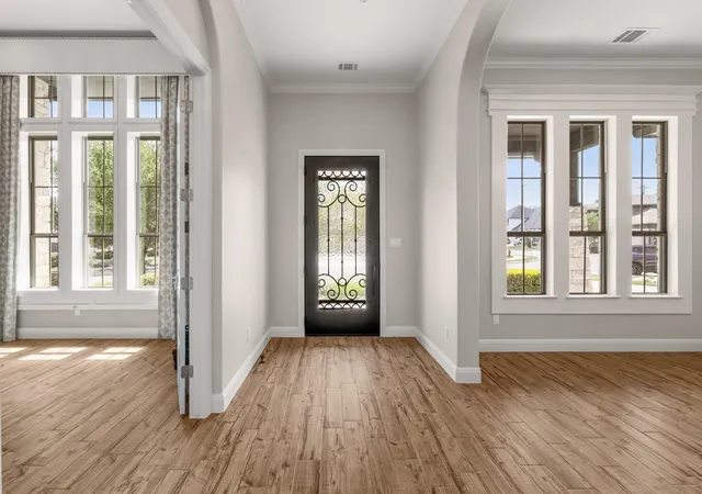 Photo 3 of Single family home for sale at 310 Parke Wind Way, Cedar Park, TX 78613 | MLS# 8688472 | Listing updated on 2026-10-09