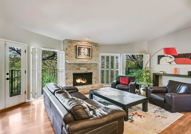 Photo 3 of Single family home for sale at 2207 Cypress Pt E, Austin, TX 78746 | MLS# 7950544 | Listing updated on 2026-08-31