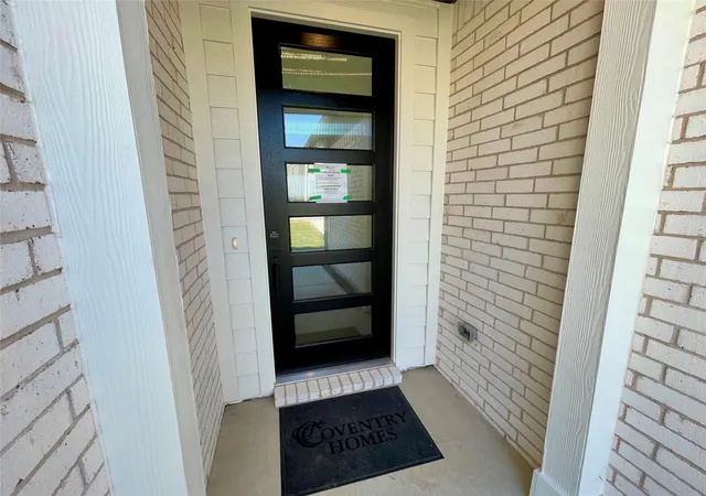 Photo 3 of Single family home for sale at 19605 Judys Vw, Pflugerville, TX 78660 | MLS# 1901256 | Listing updated on 2026-10-08