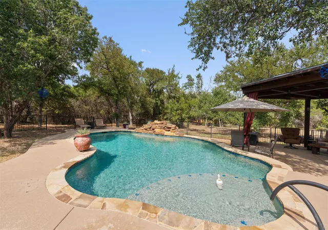 Photo 4 of Single family home for sale at 3740 County Rd 207, Liberty Hill, TX 78642 | MLS# 6608171 | Listing updated on 2026-10-02